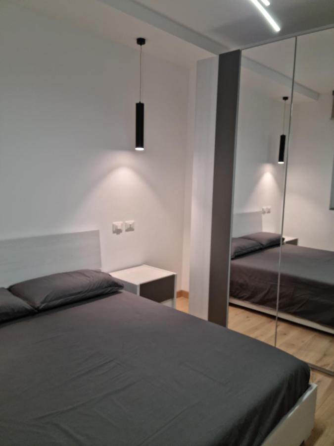 Kd Apartment, Accogliente, Moderno E Spazioso. 카스텔디상로 외부 사진